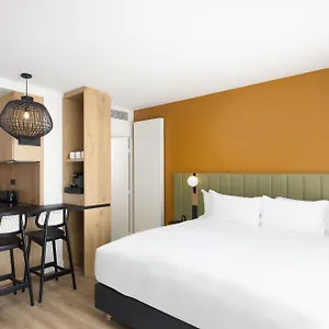 Отель By Marriott Didot Montparnasse ****